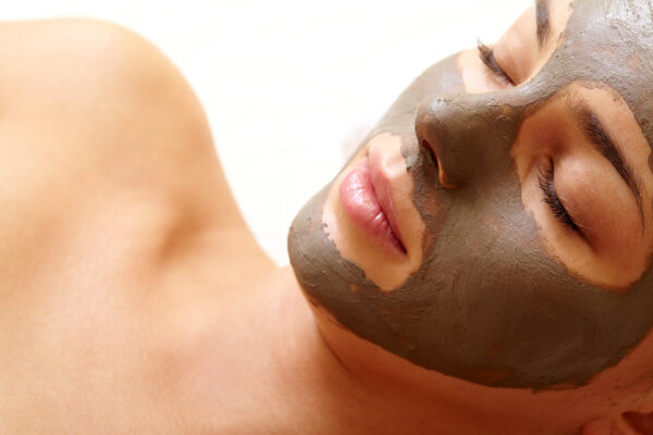 Como diminuir a aparência dos poros e melhorar a textura da pele?